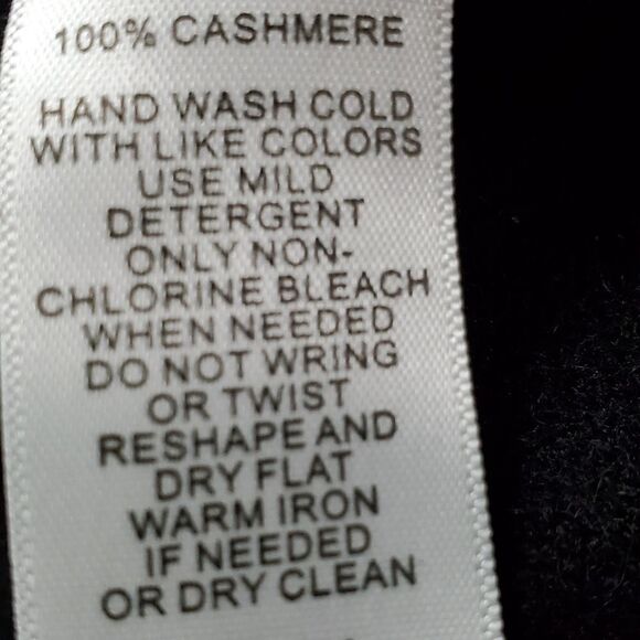 Tahari Black 100% 2 Ply Cashmere Tank Top - Picture 6 of 6